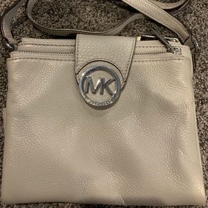 Michael Kors Fulton Crossbody